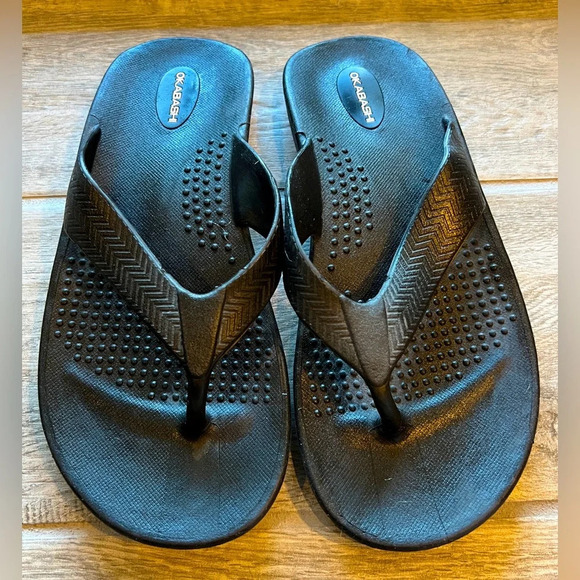 Okabashi jelly sandals size ML which is 8-9 women's or 6 1/2-7 1/2 men - Picture 1 of 6